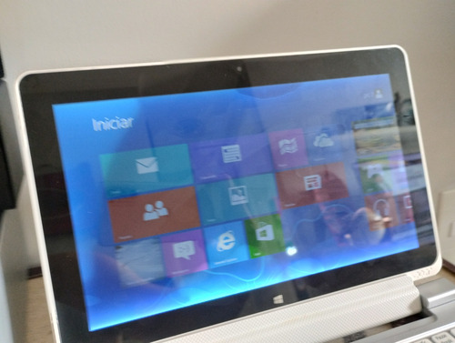 Netbook Tablet Acer Iconia W5 - Caixa Com Manual Tela Escura (Usado)