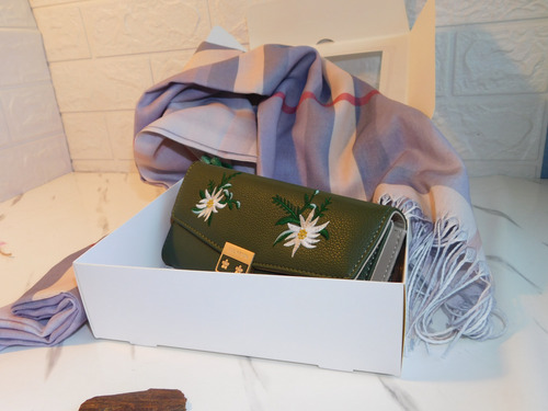 Billetera Y Bufanda, Regalo Día De La Madre, Mujer Cumpleaño Verde Oscuro Floreado