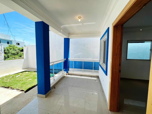 Venta De Casa En La Autopista De San Isidro Brisa Oriental