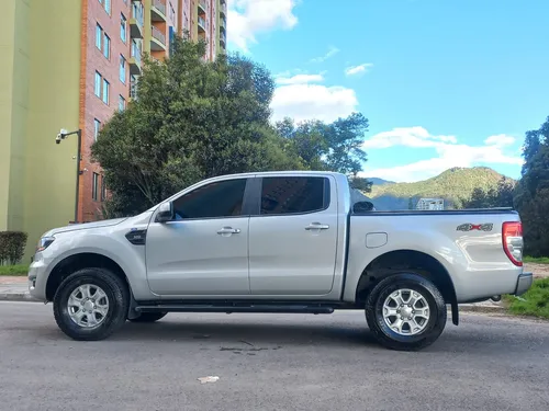 Ford Ranger Xls 4x4 3200cc Mt Aa