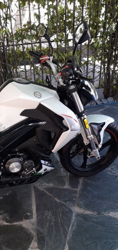Imagen 1 de 9 de Benelli 180s Titular ,con Vtv Al Dia, 2021