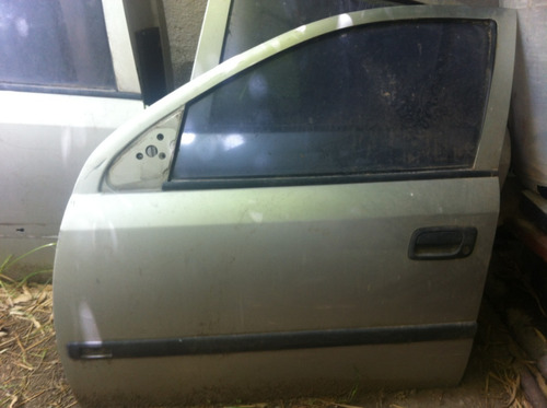 Puerta Astra 1.8.hachback