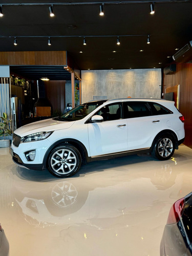 Kia Sorento 3.3 V6 24V 270cv 4x2 Aut.