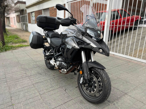 Imagen 2 de 13 de Benelli Trk502