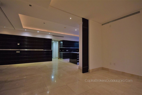 Departamento De Lujo En Venta En Torre Zsense Andares