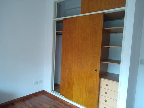 Imagen 7 de 13 de Semipiso En Venta En Moron Sur