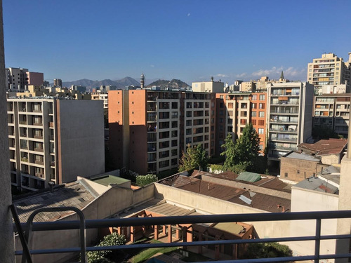 Almirante Latorre & Toesca, Santiago, Chile