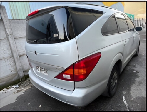 Ssangyong Static Ingreso Agua Al Motor 2 Neumáticos Nuevos