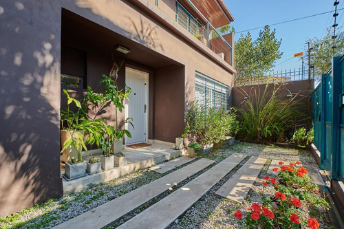 Venta Casa 4 Ambientes Reciclada 100% Martínez