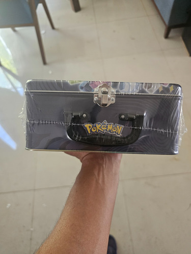 Pokemon Tcg Collector Chest Pikachu Pikachu Inglés (Usado)