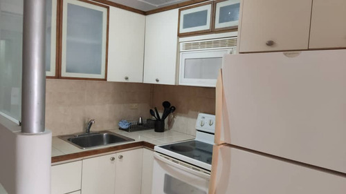 Bello Apto Duplex. Con Terraza. Jorge Coll. Pampatar