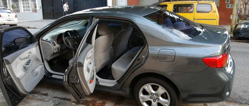 Imagen 6 de 9 de Toyota Corolla 1.8 Xei Mt Pack 2009