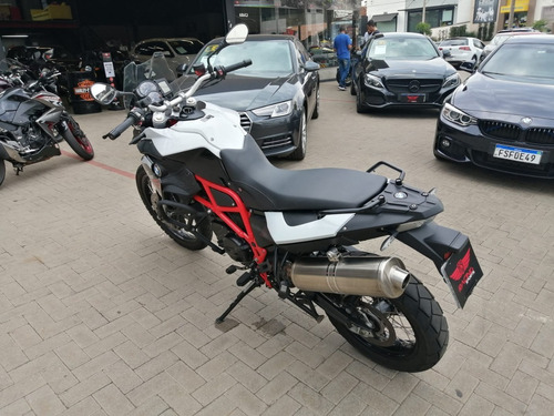 Imagem 8 de 9 de F 800 Gs