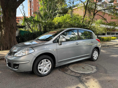 Nissan Tiida Hb Mecánico