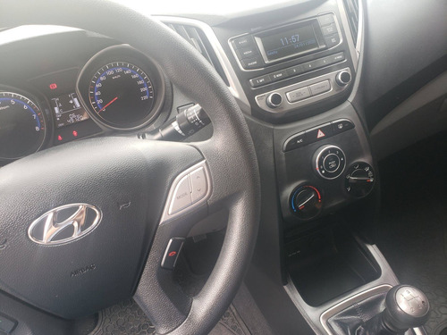 Hyundai Hb20s 2016 Completo 1.0 Flex 49.000 Km Novo