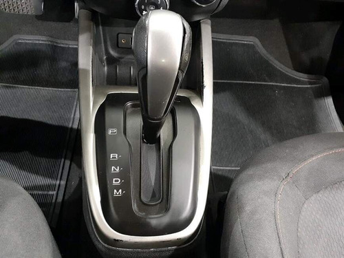 Imagem 8 de 12 de Onix 1.4 Mpfi Lt 8v Flex 4p Automático