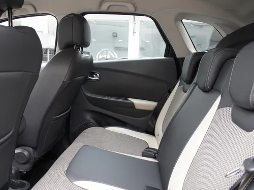 Renault Captur 2.0 Intens At