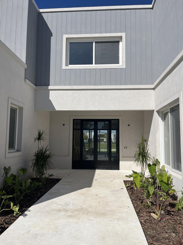 Casa Venta Al Agua Virazón Nordelta 5 Dormitorios Suite Galeria Parrilla Pileta