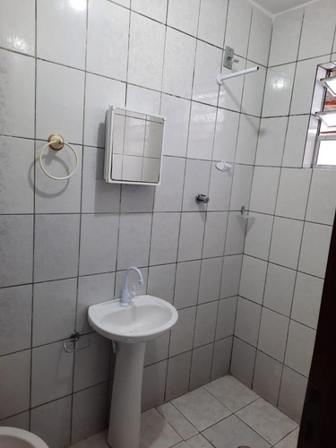 Imóvel Com 3 Casas No Terreno