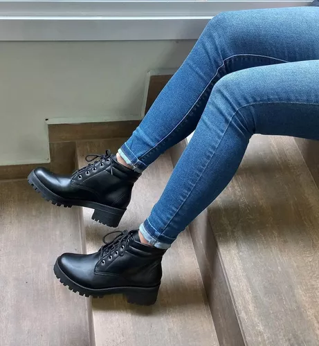 Botas Femininas: Cano Curto, Salto & Coturnos