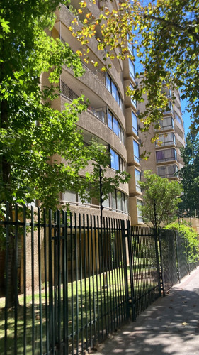 Departamento Ñuñoa Cercano A Metro Monseñor Eyzaguirre