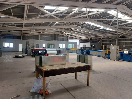 Galpón Industrial En Venta , Curacaví, Chile