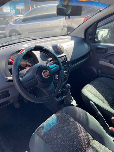 Fiat Uno 1.0 Vivace Celeb. Flex 5P