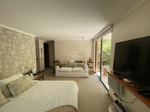 Departamento En Venta De 4 Dorm. En Lo Barnechea