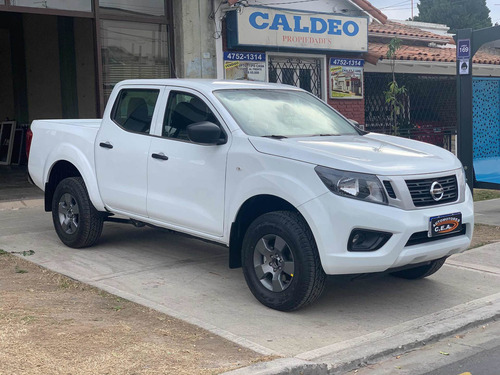 Imagen 3 de 10 de Nissan Frontier 2022 2.3 Se Cd 4x2 Mt