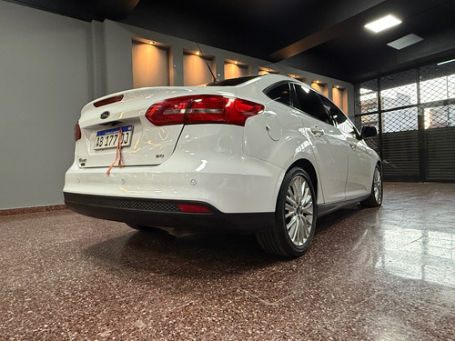 Ford Focus III 2.0 Se Plus Mt