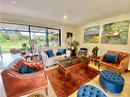 Alto De Las Palmas Casa En Venta De Un Nivel 360 M2