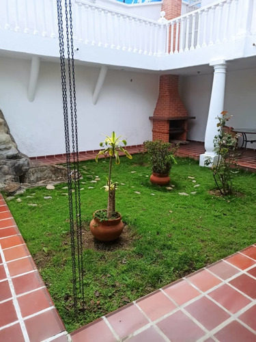Imagen 12 de 14 de Venta De Casa - Urb. Los Nuevos Teques - Los Teques