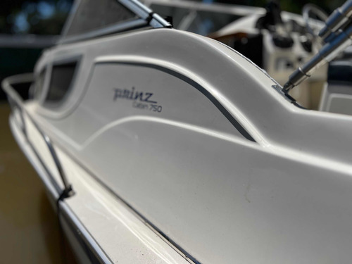 Imagen 4 de 25 de Lancha Cuddy Prinz Cabin 750 2021 Yamaha 150 Hp 4 Tiempos