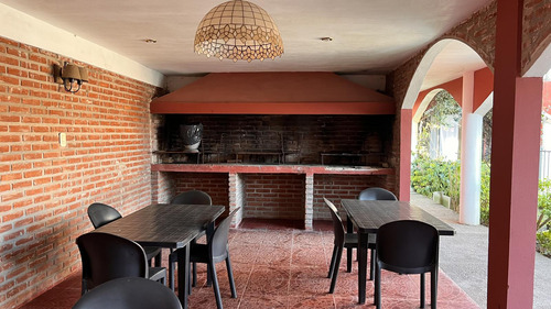 Complejo Turistico Barrio Artalaz Piscina
