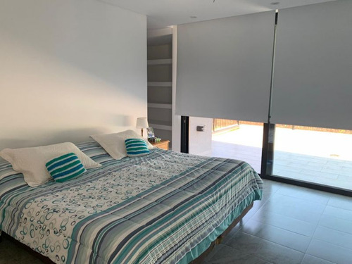 Casa En Venta En Buenos Aires Golf