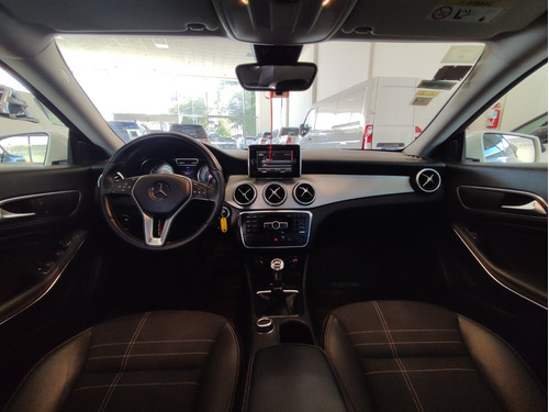 Imagen 16 de 19 de Mercedes Benz Cla 200