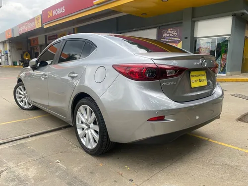 Mazda 3 2.0 Touring At