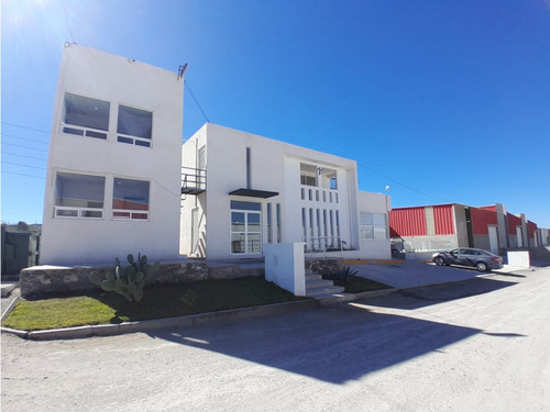 Bodega En Preventa De 1500m2 En Querétaro, Corregidora.