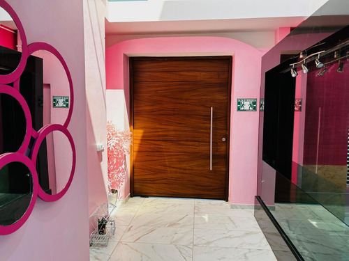 Increíble Oportunidad De Inversión En Una Residencia Transformada Para Tu Negocio En Coapexpan,xal