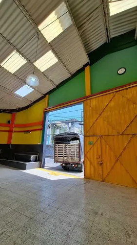 Amplia Bodega Esquinera En Funza (520m2, 15kva). Cod A5815
