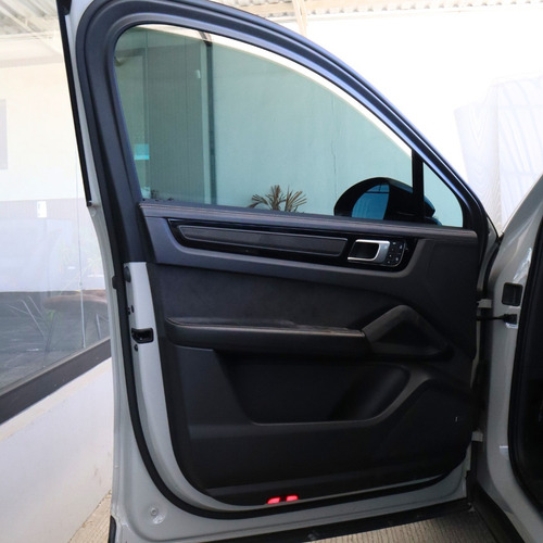 Porsche Cayenne 4.9 Turbo GT Aut
