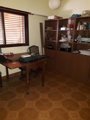 Imagen 7 de 16 de Chalet Lote Propio, 3 Dormitorios, Jardín, Cochera - Olivos