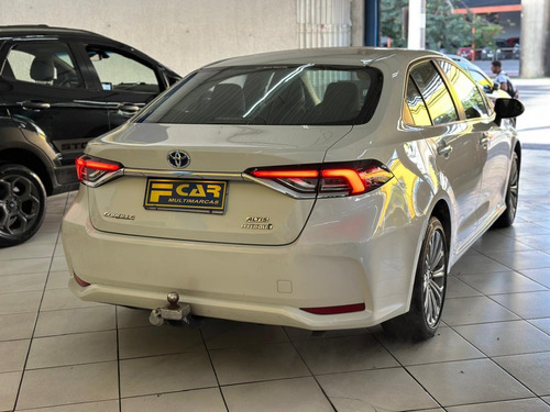 Toyota Corolla 1.8 Altis Hybrid Flex Aut. 4p Hibrido Flex