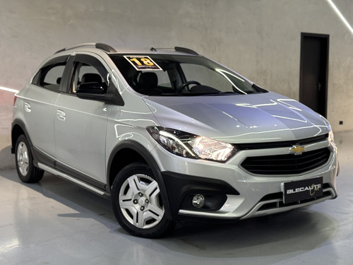 Chevrolet Onix 1.4 MPFI ACTIV 8V FLEX 4P AUTOMÁTICO