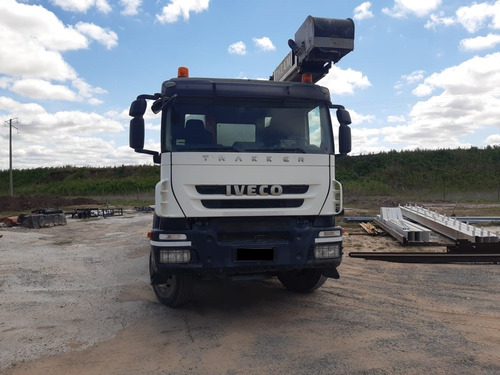 Iveco Trakker 360 8x4 Hormigonero