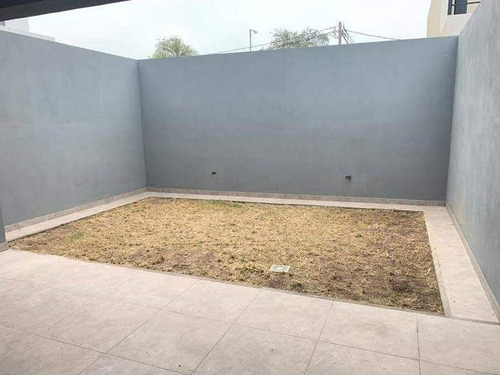 Dúplex De 3 Dormitorios En Venta En Miradores De Manantiales 2. Zona Sur