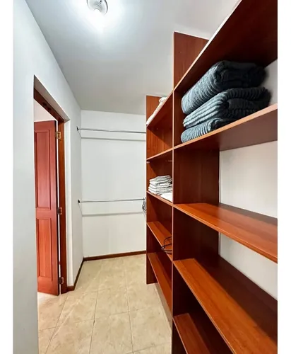 Apartamento Amoblado En Milla De Oro