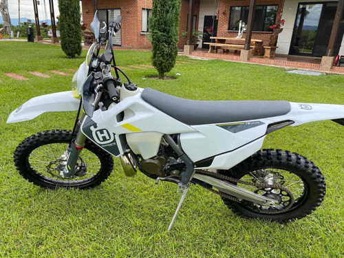 Imagen 3 de 8 de Husqvarna Te250i