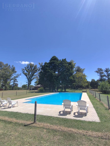 Lote De Terreno De 1200 M2 En Venta En El Club De Campo Los Palenques En Manzanares.