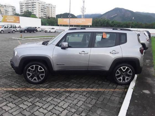 Imagem 8 de 9 de Jeep Renegade 1.8 16v Flex Longitude 4p Automático